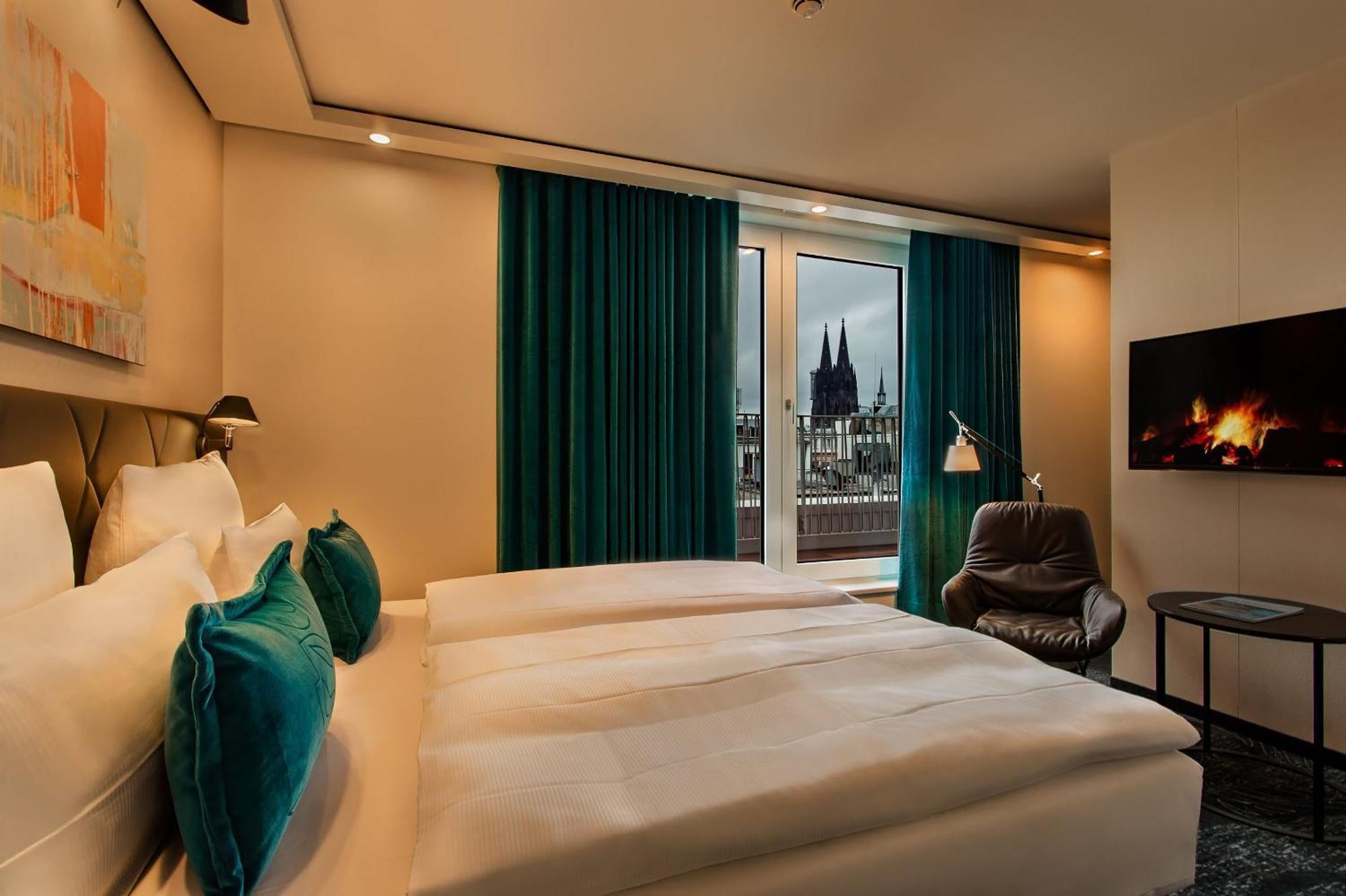 Motel One Koeln-Neumarkt Exterior photo